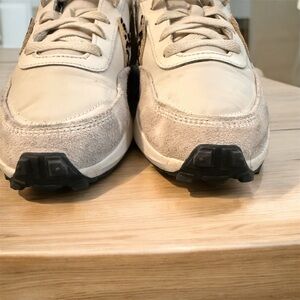 Nike Light Beige Sneakers